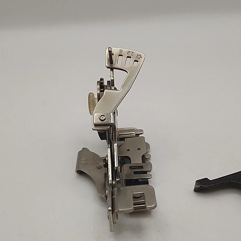 Greist Ruffler Sewing Machine Pressure Foot - Picture 4 of 5